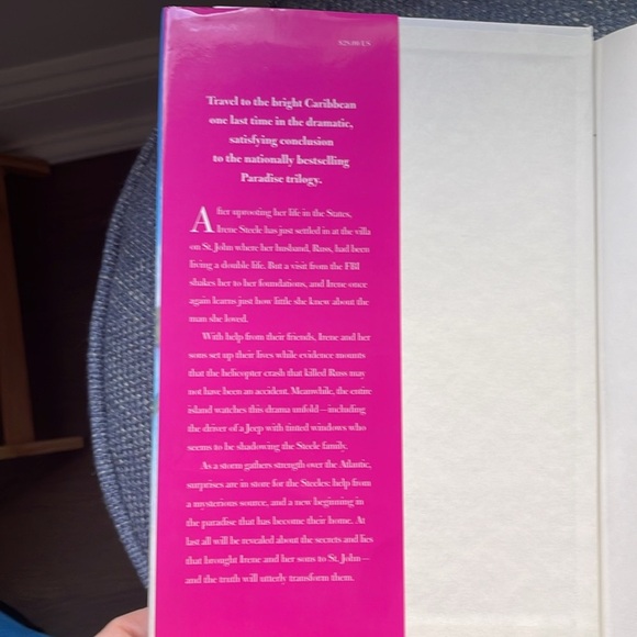 Troubles in Paradise by Elin Hilderbrand hardback book - Picture 3 of 5